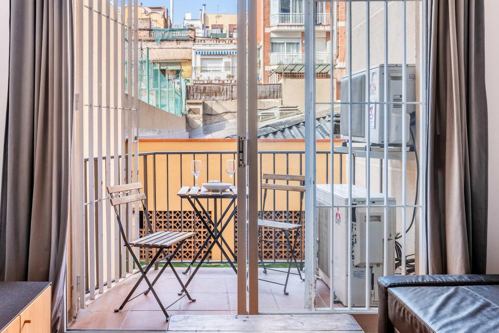 Next To Sagrada Familia 4-Bedroom Apartment Barcelona Kültér fotó